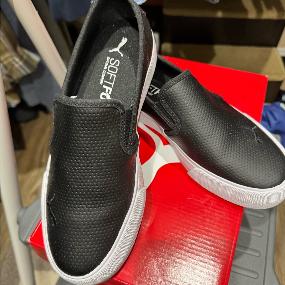 Puma’s Slip on Black and White